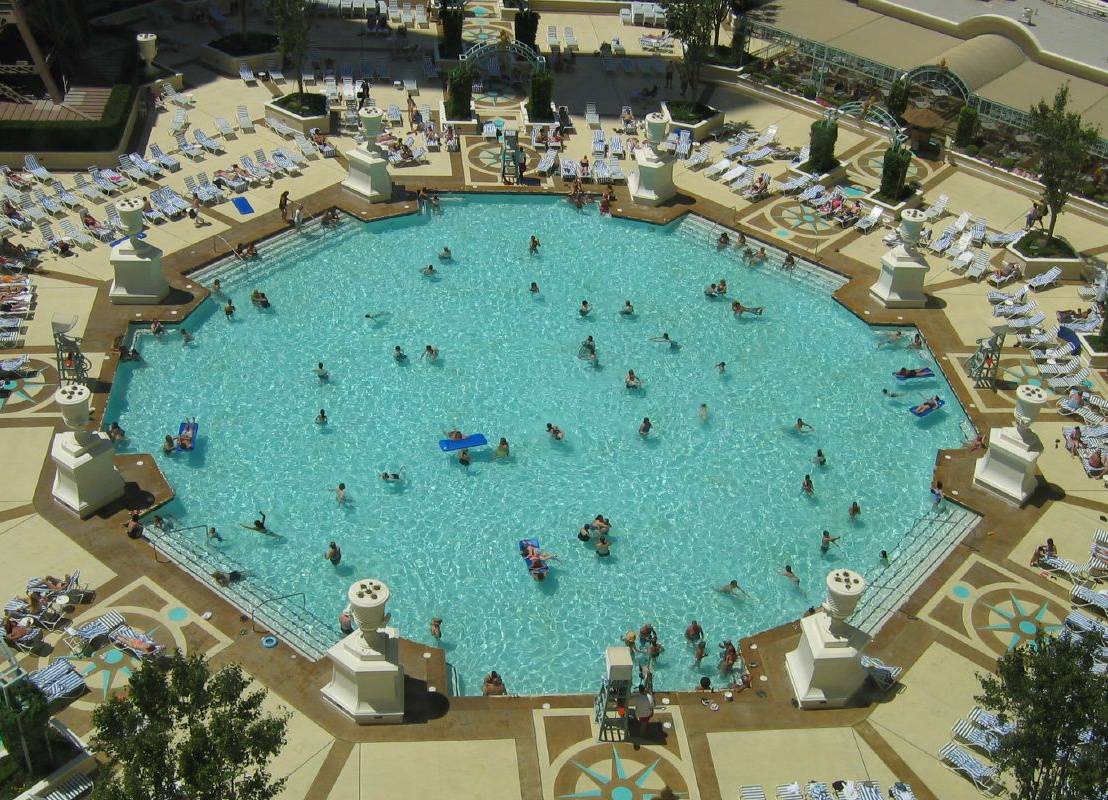 Paris Las Vegas Pool