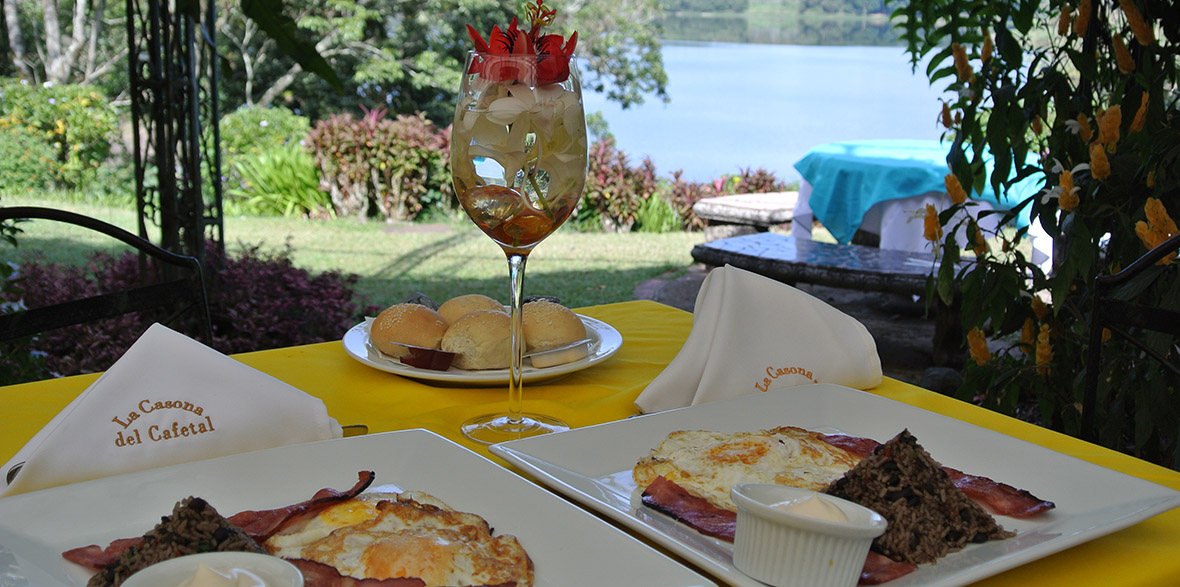 la casona del cafetal breakfast