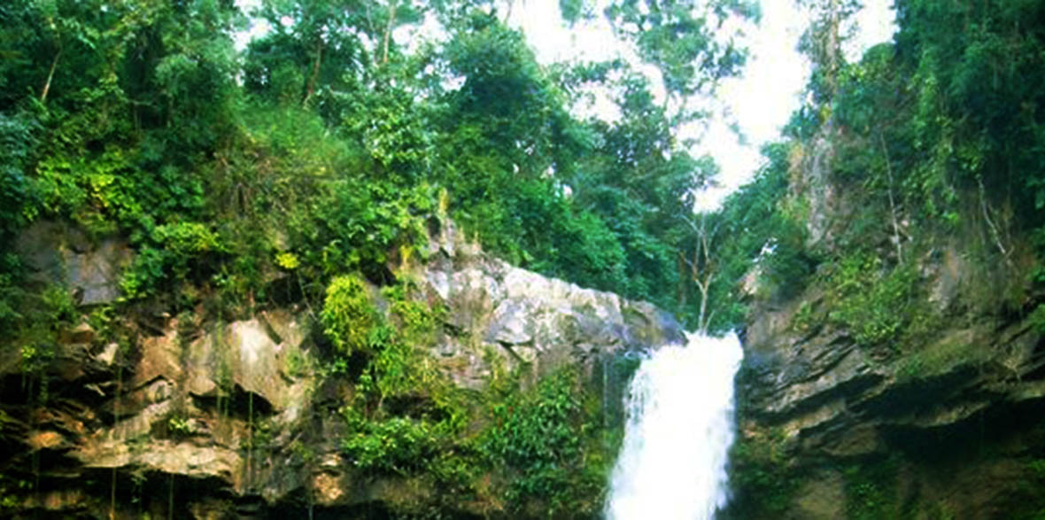 Santa Emilia waterfall Nicaragua