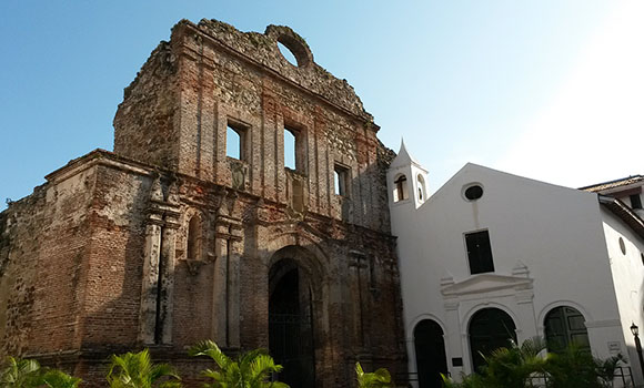 casco viejo panama churches