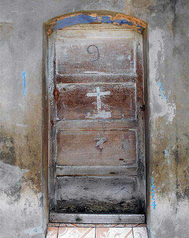 Old door in Suchitoto El Salvador